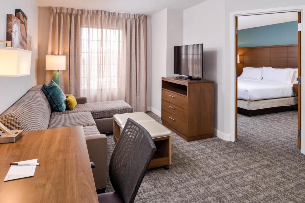 Staybridge Suites Indianapolis Downtown-Convention Center By Ihg Exterior foto